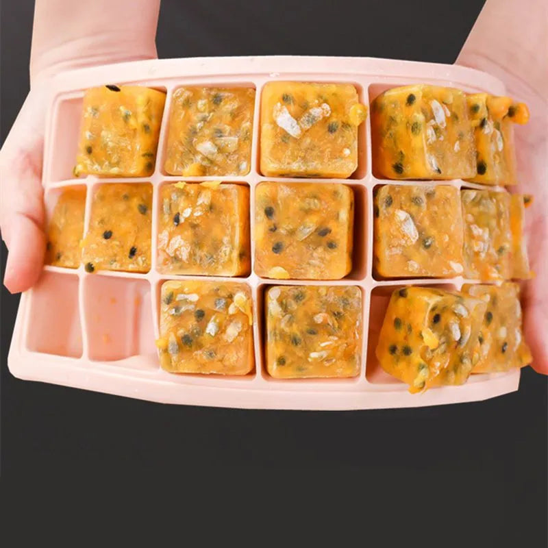Large Square Silicone Ice Tray Mold, Food-Grade Easy-Release Ice Box, Passion Fruit Juice Ice Cube Mold with Lid for Home Use